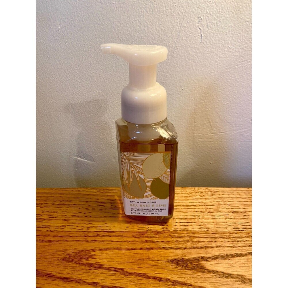 Bath & Body Works Gentle & Clean Foaming Hand Soap SEA SALT & LIME New